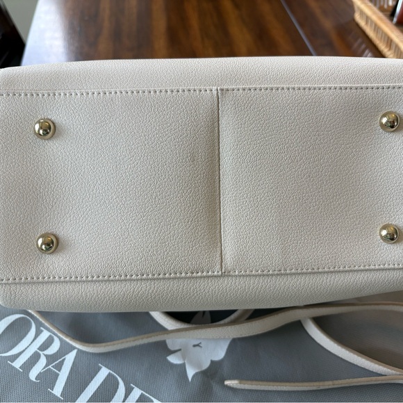 Ora Delphine Satchel in Bone Pebbled Leather w/Dust Bag- Great Used Condition - Picture 8 of 11